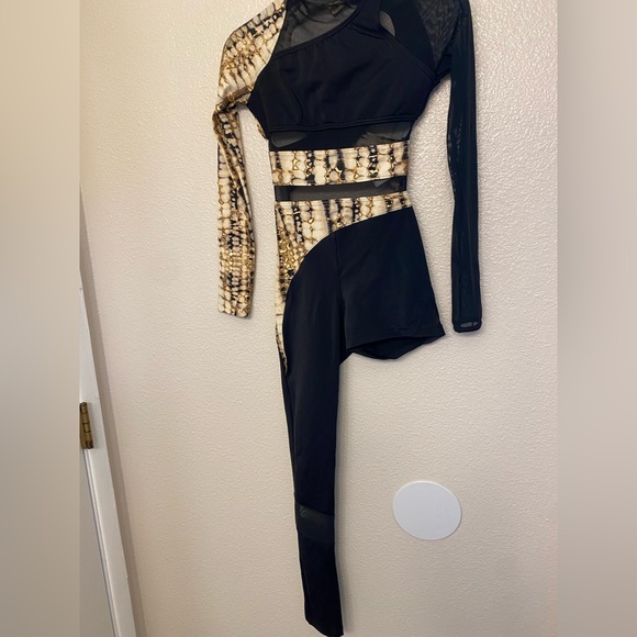 WEISSMAN Elite Dance Costume unitard Yellow Flicker Beat
MT11165 Snake print MC - Picture 2 of 12